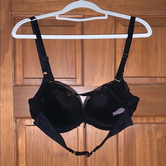 Victoria Secret Bra - Picture 3 of 3